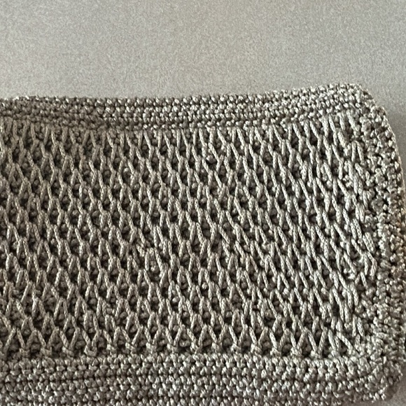 Cute purse hand made crocheted beautiful colour - Picture 3 of 4